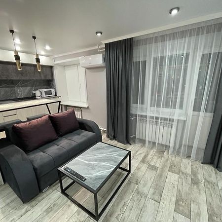 Люкс Академика Сатпаева 19 Apartment Pavlodar Exterior photo